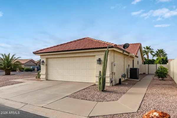 Property Slideshow image 2 of 49 | 23610 s cactus flower ct, Sun Lakes, AZ, 85248