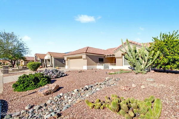 Property Slideshow image 2 of 33 | 15536 w sky hawk dr, Sun City West, AZ, 85375