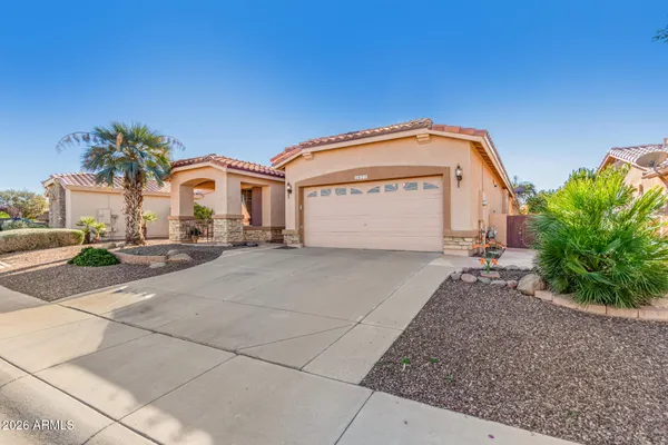Property Slideshow image 2 of 30 | 4677 e mia ln, Gilbert, AZ, 85298