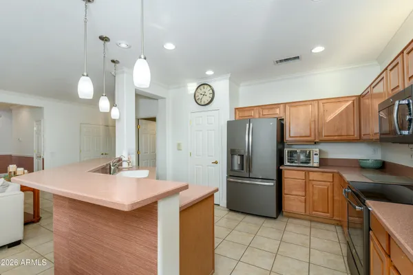 Property Slideshow image 3 of 45 | 15883 w cisa rio ln, Surprise, AZ, 85374