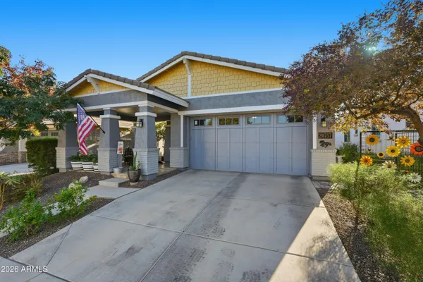 Property Slideshow image 3 of 33 | 20757 w minnezona ave, Buckeye, AZ, 85396