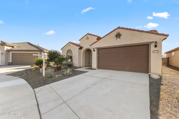 Property Slideshow image 2 of 62 | 27361 w wahalla ln, Buckeye, AZ, 85396