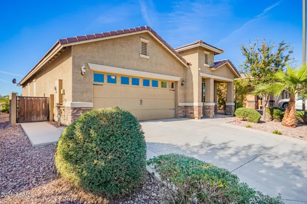 Property Slideshow image 2 of 24 | 514 s 224th dr, Buckeye, AZ, 85326