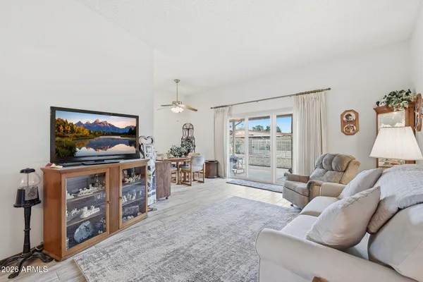 Property Slideshow image 2 of 34 | 10721 w sequoia dr, Sun City, AZ, 85373