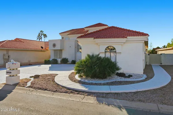 Property Slideshow image 2 of 74 | 10429 e cedar waxwing ct, Sun Lakes, AZ, 85248