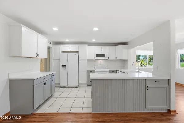 Property Slideshow image 3 of 40 | 531 s 76th pl, Mesa, AZ, 85208