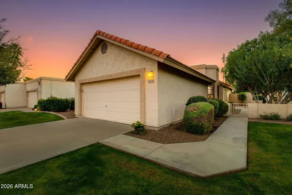 Property Slideshow image 2 of 30 | 18836 n 94th ave, Peoria, AZ, 85382