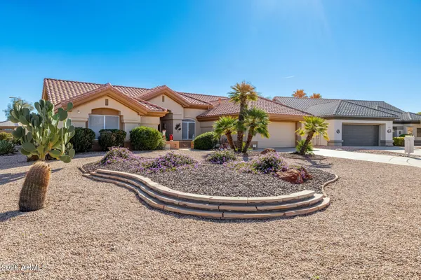 Property Slideshow image 2 of 32 | 21805 n vida ct, Sun City West, AZ, 85375