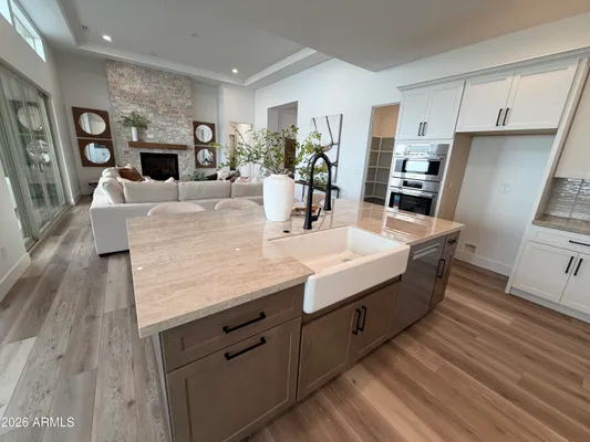 Property Slideshow image 2 of 28 | 1116 s lakeview dr, Prescott, AZ, 86301