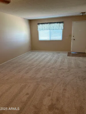 Property Slideshow image 2 of 17 | 13677 n newcastle dr, Sun City, AZ, 85351