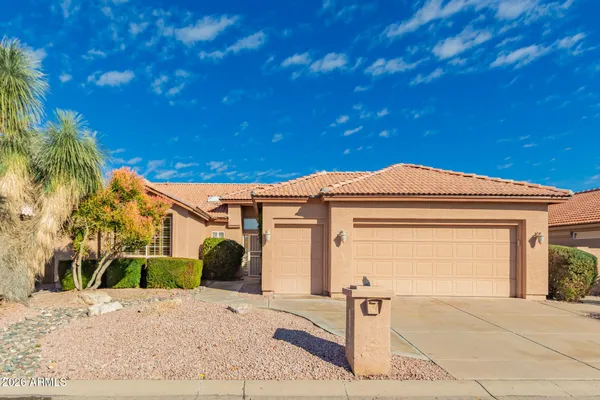 Property Slideshow image 2 of 37 | 10904 e spring creek rd, Sun Lakes, AZ, 85248