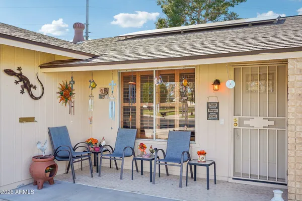 Property Slideshow image 2 of 35 | 11031 w tonada dr, Sun City, AZ, 85351