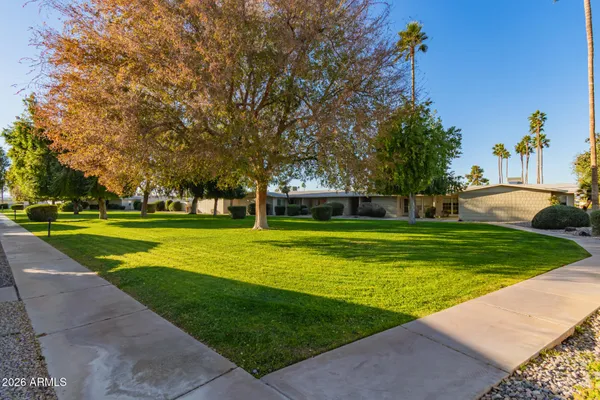 Property Slideshow image 3 of 30 | 17066 n 106th ave, Sun City, AZ, 85373