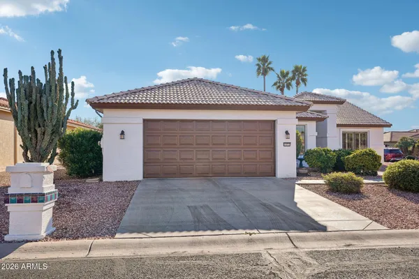 Property Slideshow image 2 of 41 | 15773 w la reata ave, Goodyear, AZ, 85395