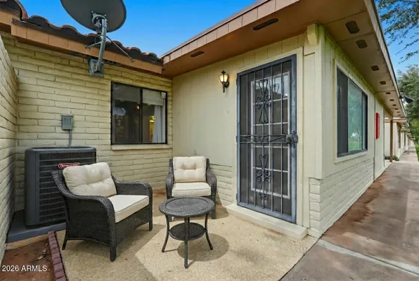 Property Slideshow image 3 of 25 | 2311 s farnsworth dr 105, Mesa, AZ, 85209