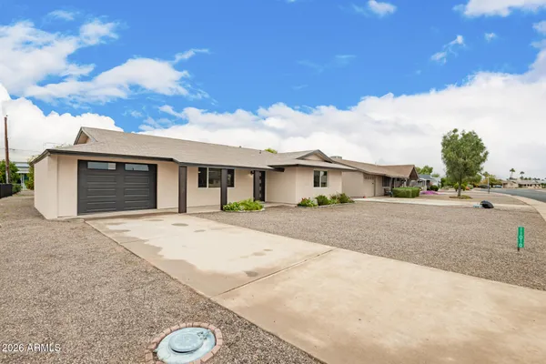 Property Slideshow image 2 of 27 | 11010 w sun city blvd, Sun City, AZ, 85351