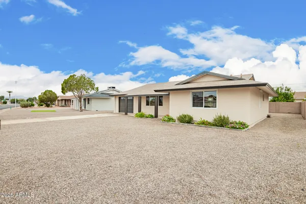 Property Slideshow image 3 of 27 | 11010 w sun city blvd, Sun City, AZ, 85351