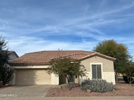 Property Slideshow image 3 of 39 | 4120 e donato dr, Gilbert, AZ, 85298