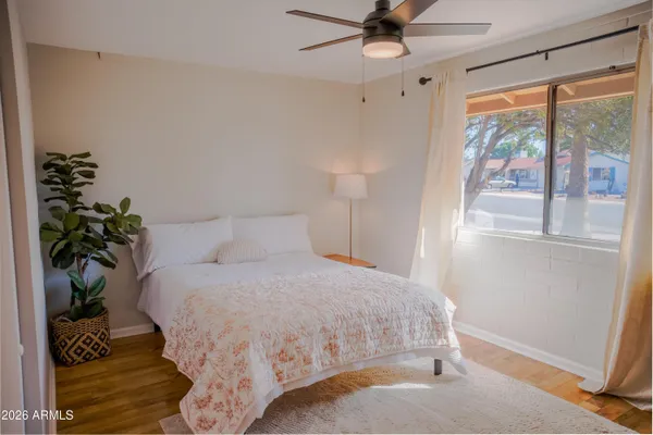 Property Slideshow image 2 of 10 | 10830 w oakmont dr, Sun City, AZ, 85351