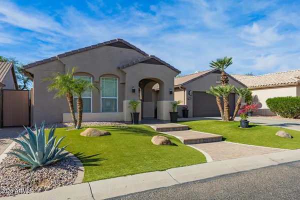 Property Slideshow image 3 of 40 | 2612 n 162nd ln, Goodyear, AZ, 85395