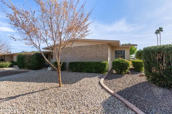 Property Slideshow image 2 of 32 | 17669 n del webb blvd, Sun City, AZ, 85373