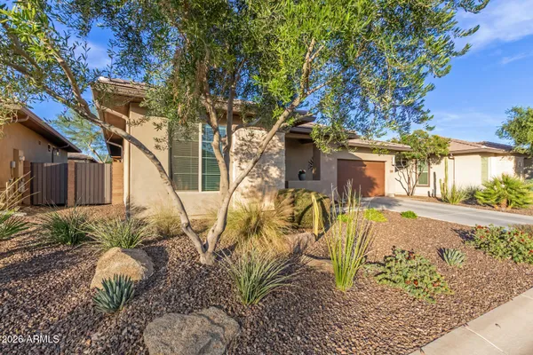 Property Slideshow image 2 of 63 | 13198 w steed ridge rd, Peoria, AZ, 85383