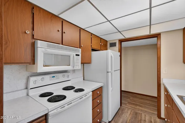 Property Slideshow image 3 of 14 | 13207 n 98th ave l, Sun City, AZ, 85351