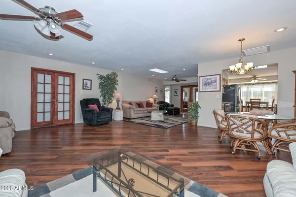 Property Slideshow image 2 of 44 | 10734 w el capitan cir, Sun City, AZ, 85351