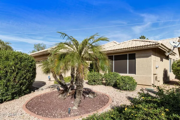 Property Slideshow image 2 of 66 | 9020 e coopers hawk dr, Sun Lakes, AZ, 85248