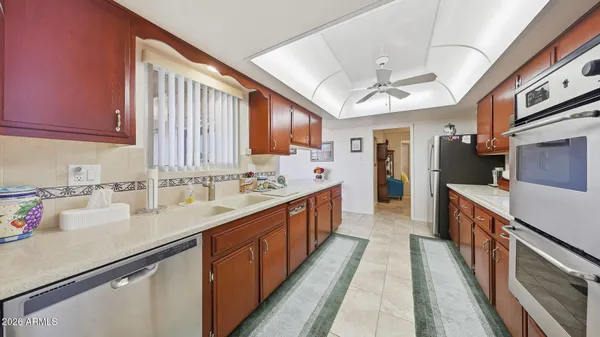 Property Slideshow image 3 of 42 | 10631 w roundelay cir, Sun City, AZ, 85351