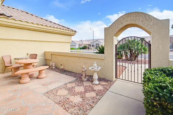 Property Slideshow image 3 of 39 | 15244 w las brizas ln, Sun City West, AZ, 85375