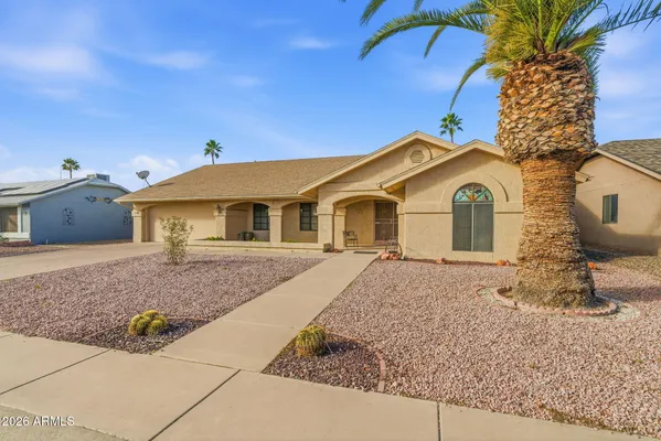 Property Slideshow image 2 of 33 | 17614 n desert glen dr, Sun City West, AZ, 85375