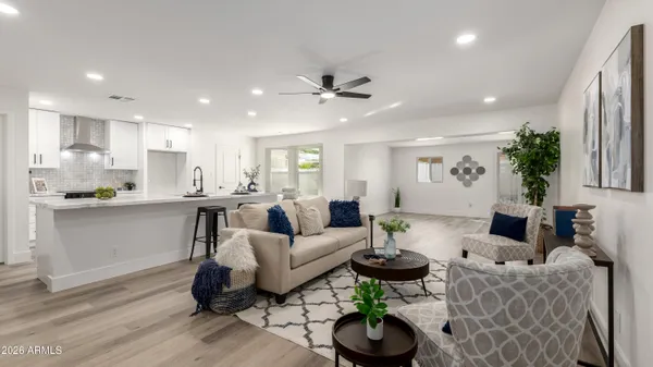 Property Slideshow image 3 of 30 | 5032 n 78th st, Scottsdale, AZ, 85250