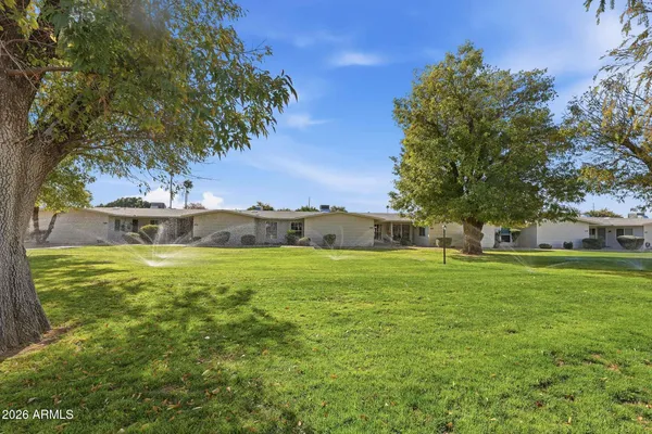 Property Slideshow image 3 of 44 | 17042 n 105th ave, Sun City, AZ, 85373