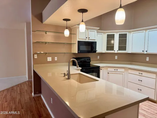 Property Slideshow image 3 of 6 | 17155 n joshua path, Surprise, AZ, 85374