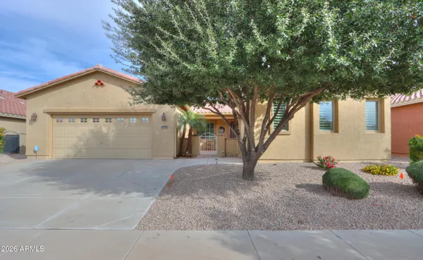Property Slideshow image 2 of 51 | 2620 e santa maria dr, Casa Grande, AZ, 85194