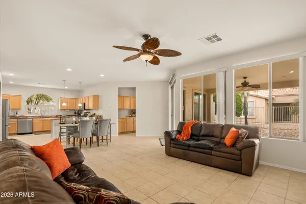 Property Slideshow image 3 of 48 | 4696 e carob dr, Gilbert, AZ, 85298