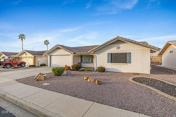 Property Slideshow image 2 of 25 | 8026 e nopal ave, Mesa, AZ, 85209