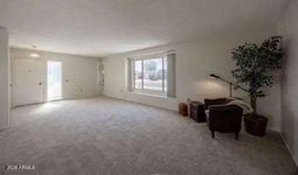 Property Slideshow image 2 of 21 | 11036 w oak ridge rd, Sun City, AZ, 85351