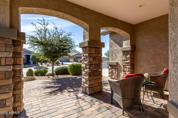 Property Slideshow image 2 of 67 | 328 w peak pl, San Tan Valley, AZ, 85143