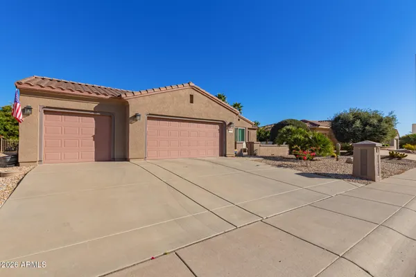 Property Slideshow image 2 of 36 | 17666 w calistoga dr, Surprise, AZ, 85387