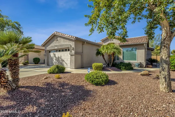 Property Slideshow image 2 of 36 | 5020 s citrus ln, Gilbert, AZ, 85298