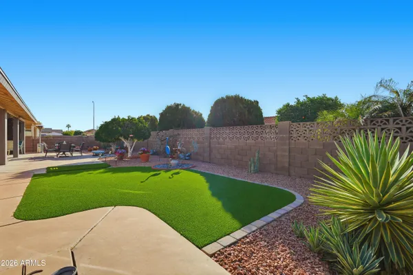 Property Slideshow image 3 of 41 | 7921 e madero ave, Mesa, AZ, 85209