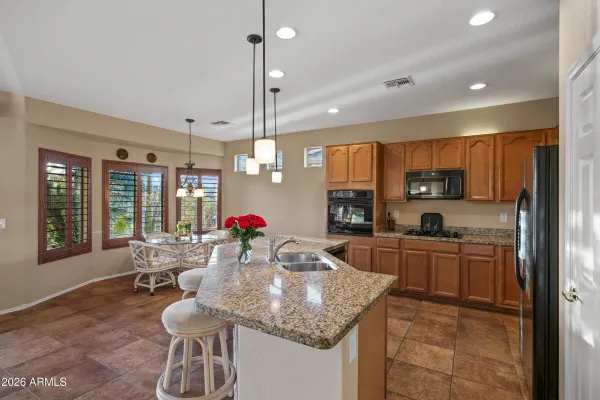 Property Slideshow image 2 of 51 | 20250 n oxbow ln, Maricopa, AZ, 85138