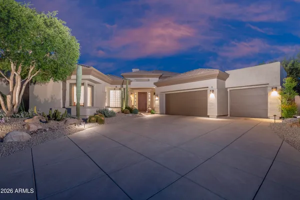 Property Slideshow image 3 of 80 | 6333 e chuparosa dr, Scottsdale, AZ, 85266