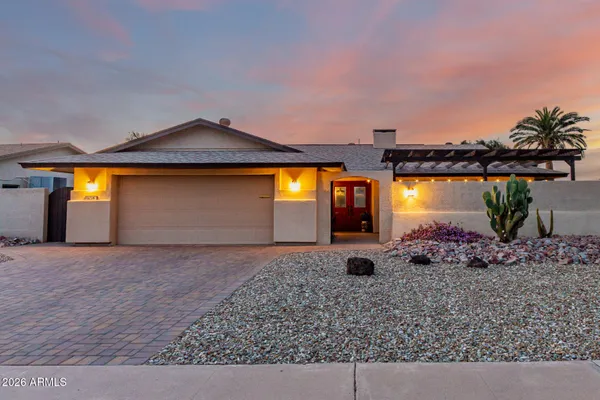 Property Slideshow image 2 of 33 | 15218 n agua fria dr, Sun City, AZ, 85351