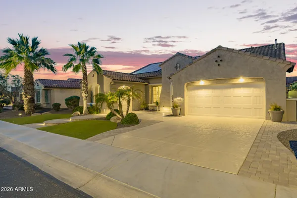 Property Slideshow image 3 of 76 | 16748 w holly st, Goodyear, AZ, 85395