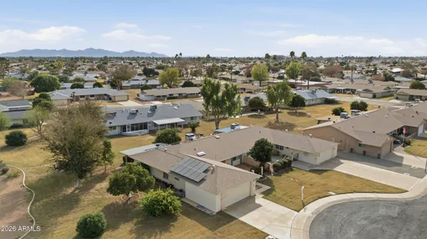 Property Slideshow image 2 of 38 | 10212 w pineridge dr, Sun City, AZ, 85351