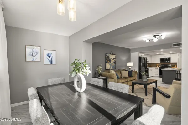 Property Slideshow image 3 of 33 | 7950 e camelback rd unit 308, Scottsdale, AZ, 85251