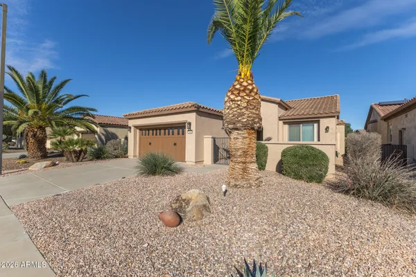 Property Slideshow image 3 of 33 | 12642 w pinnacle vista dr, Peoria, AZ, 85383